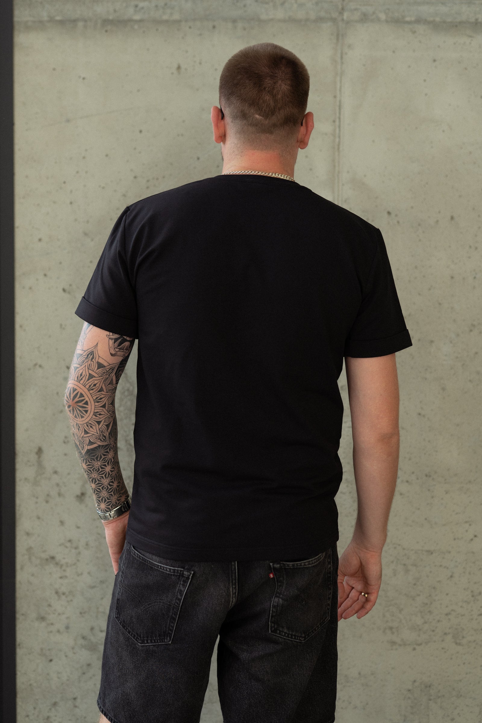 T-shirt LUCAS NEGRO