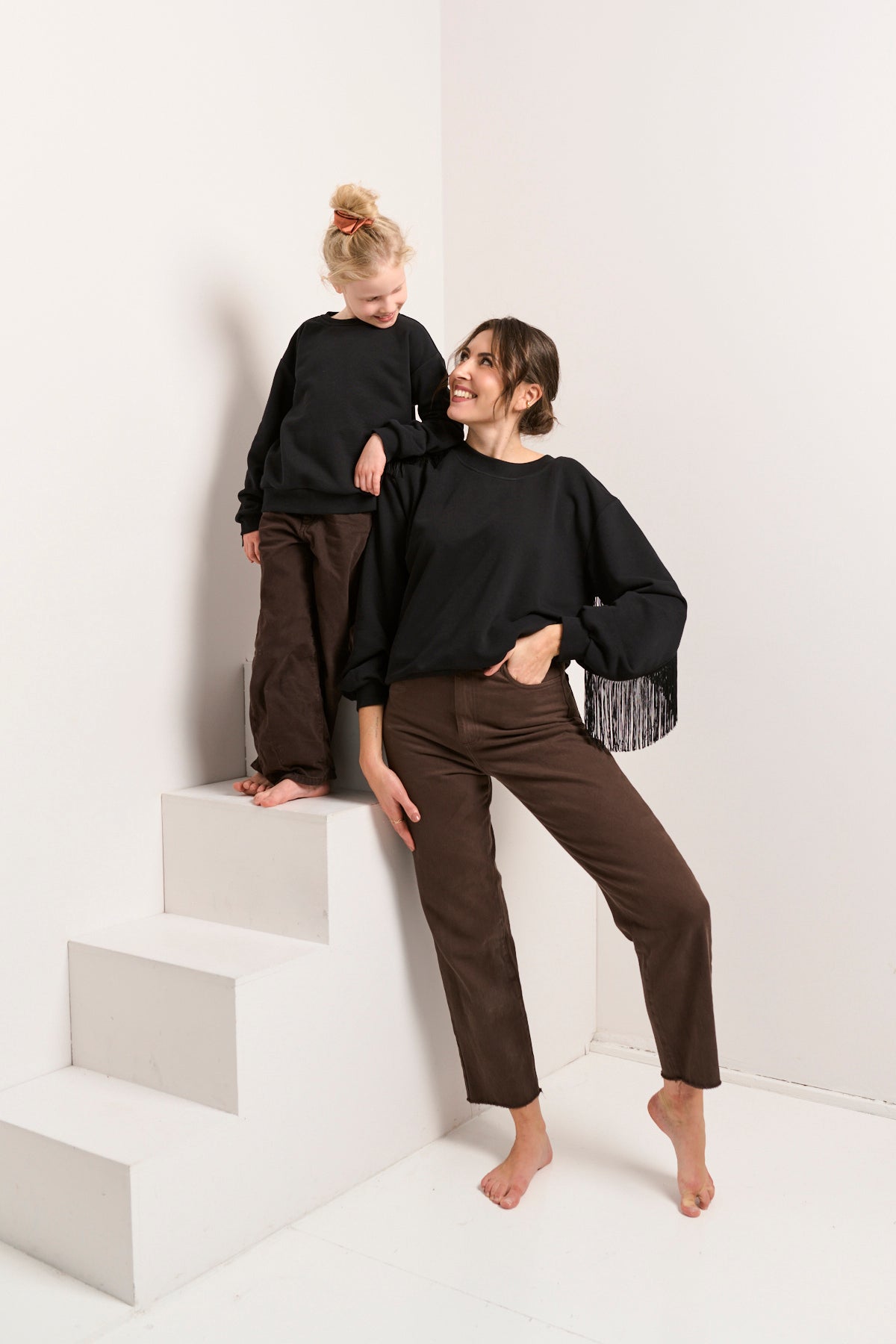 Bluza dziecięca z frędzlami ANDALUCIA NEGRA