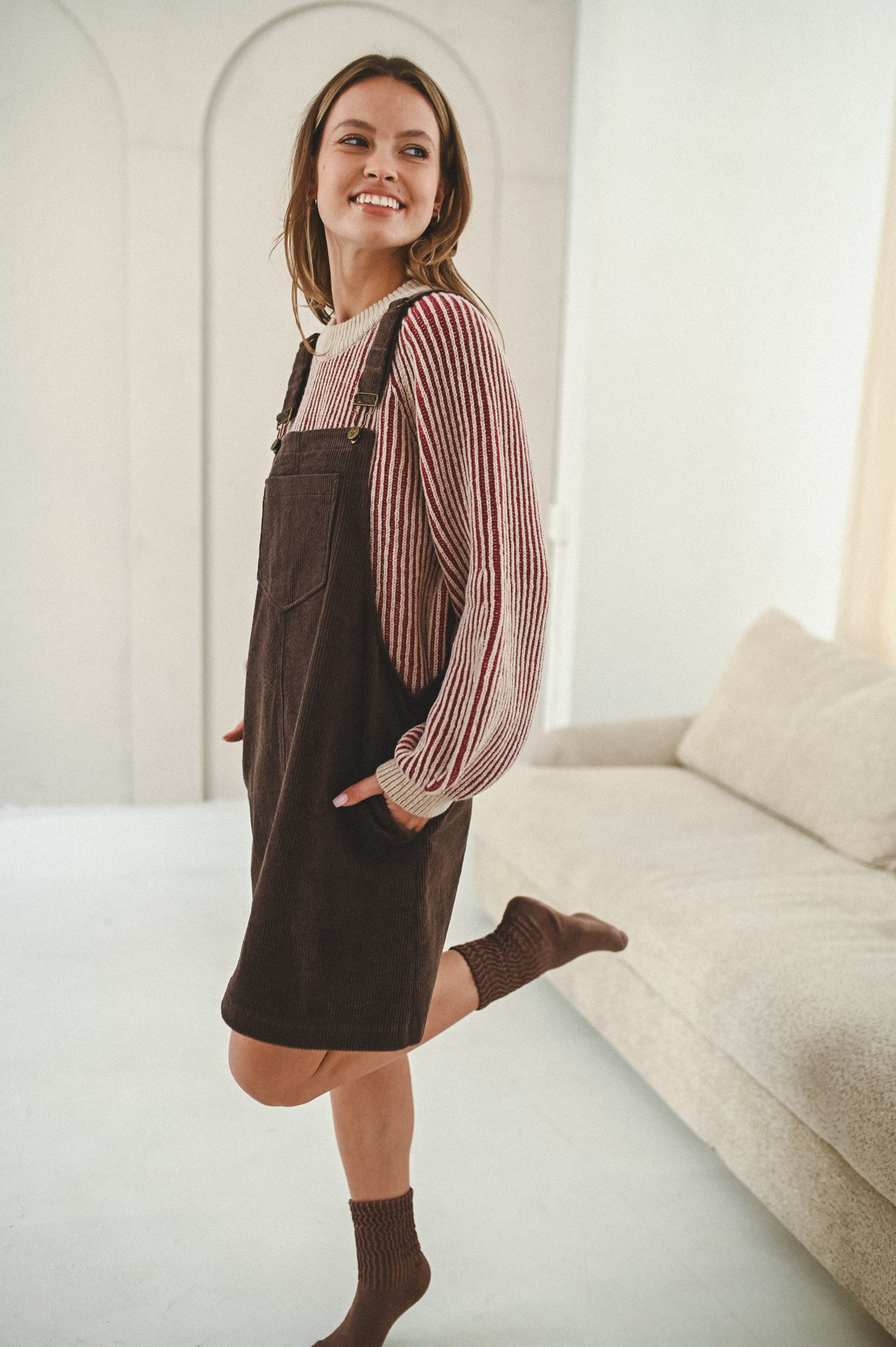 Sukienka JARDINERA CHOCO