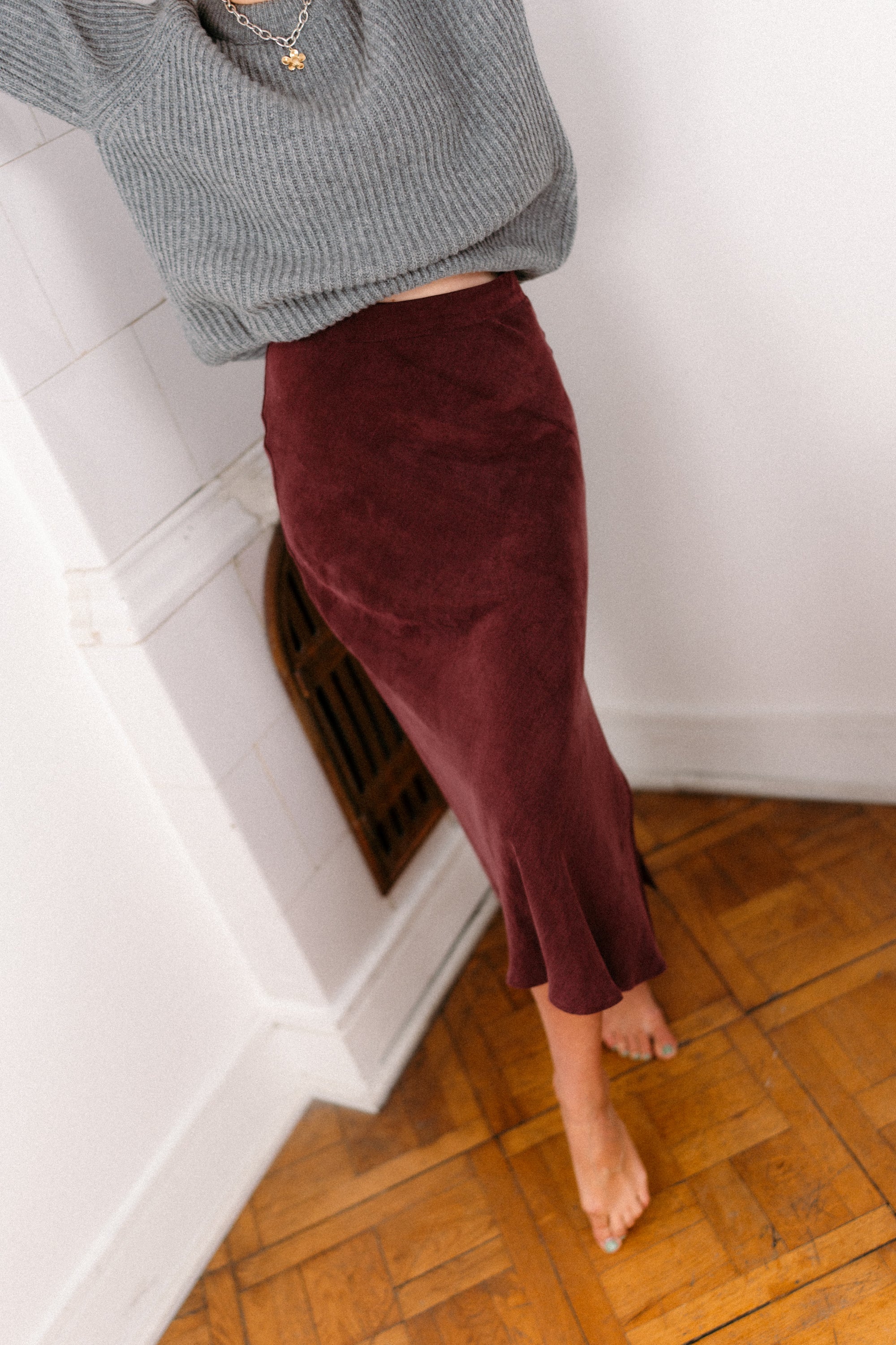 Spódnica MORELLA z rozcięciem CARMIN