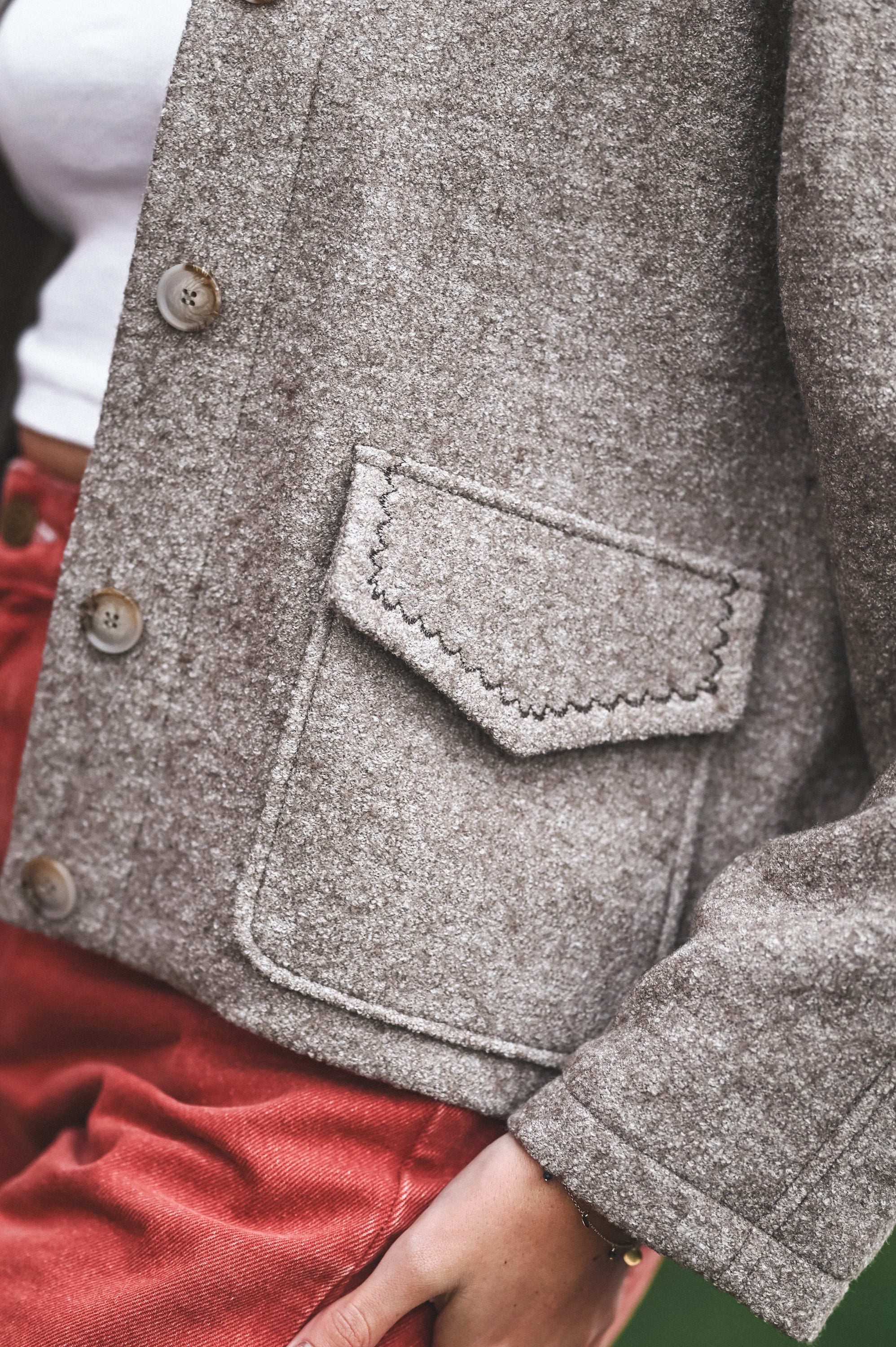 Kurtka z haftowanymi kieszeniami BEIGE MELANGE