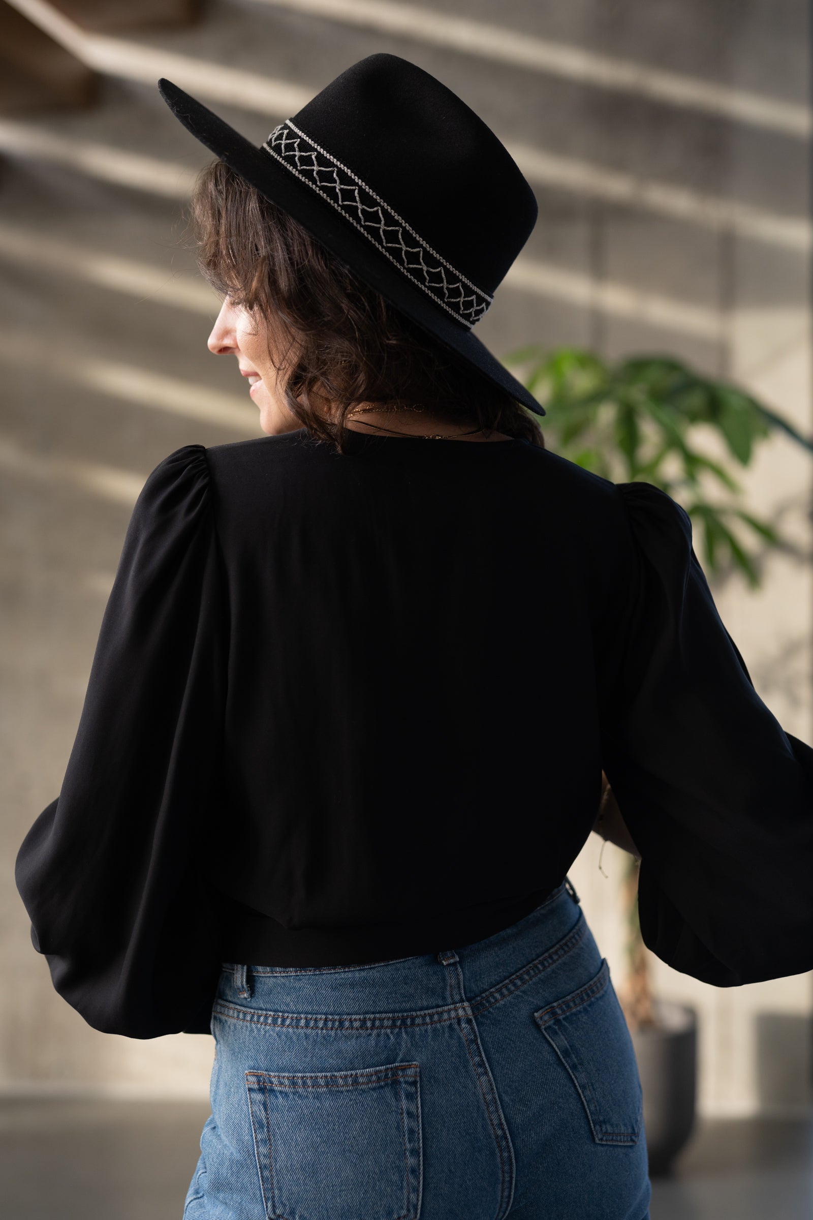 Bluzka kopertowa MERIDA NEGRA