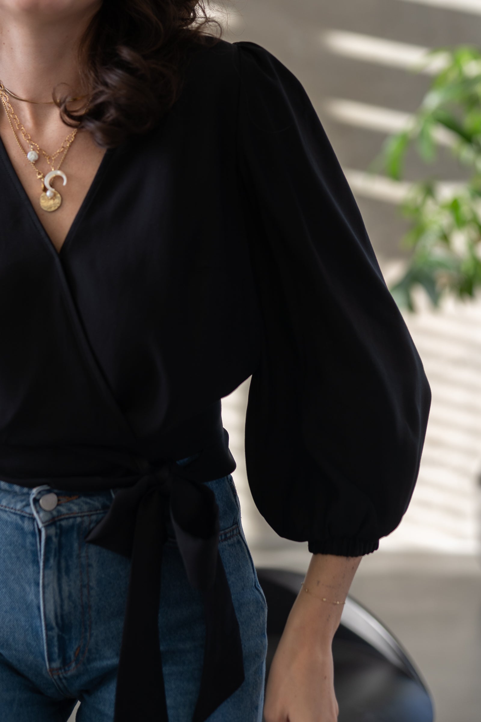 Bluzka kopertowa MERIDA NEGRA