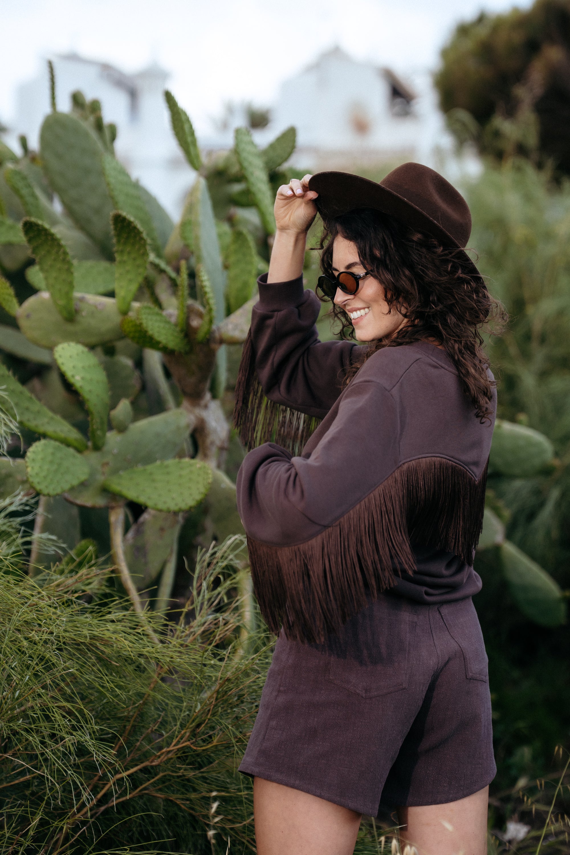 Bluza z frędzlami ANDALUCIA MARRÓN