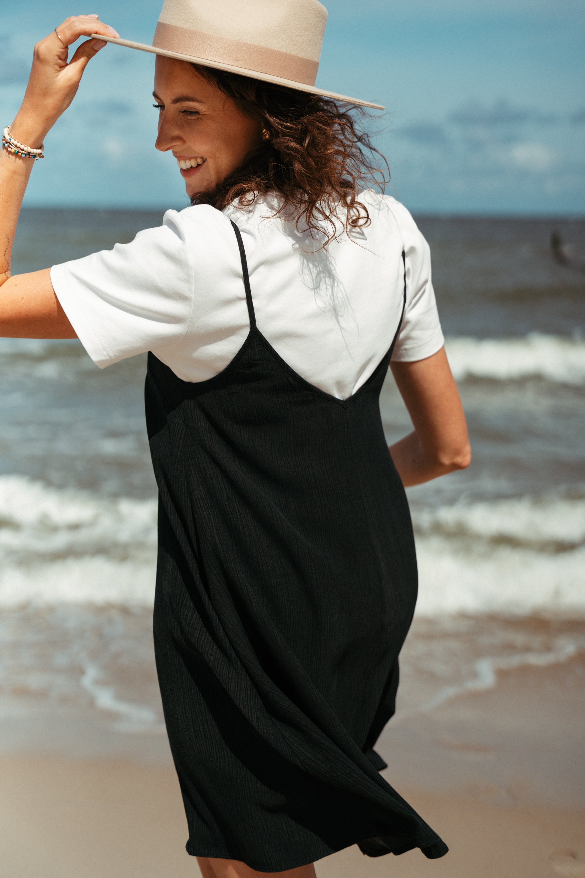 Sukienka BLUMA NEGRO