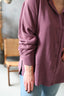 Jagodowa koszula damska wiskozowa rozpinana na guziki z długim rękawem SUSANA ARANDANO