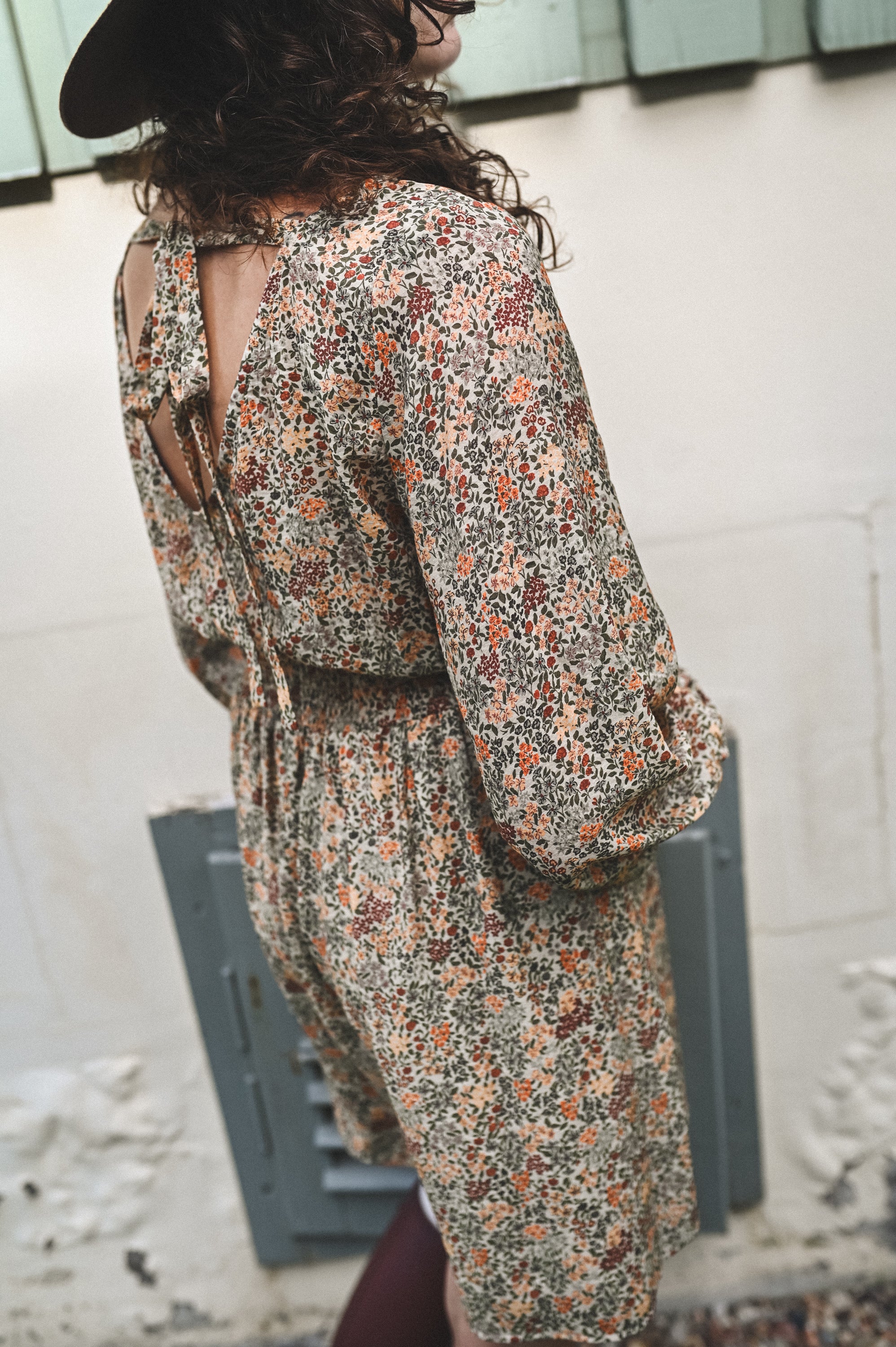 Sukienka MARIANA OTOÑAL