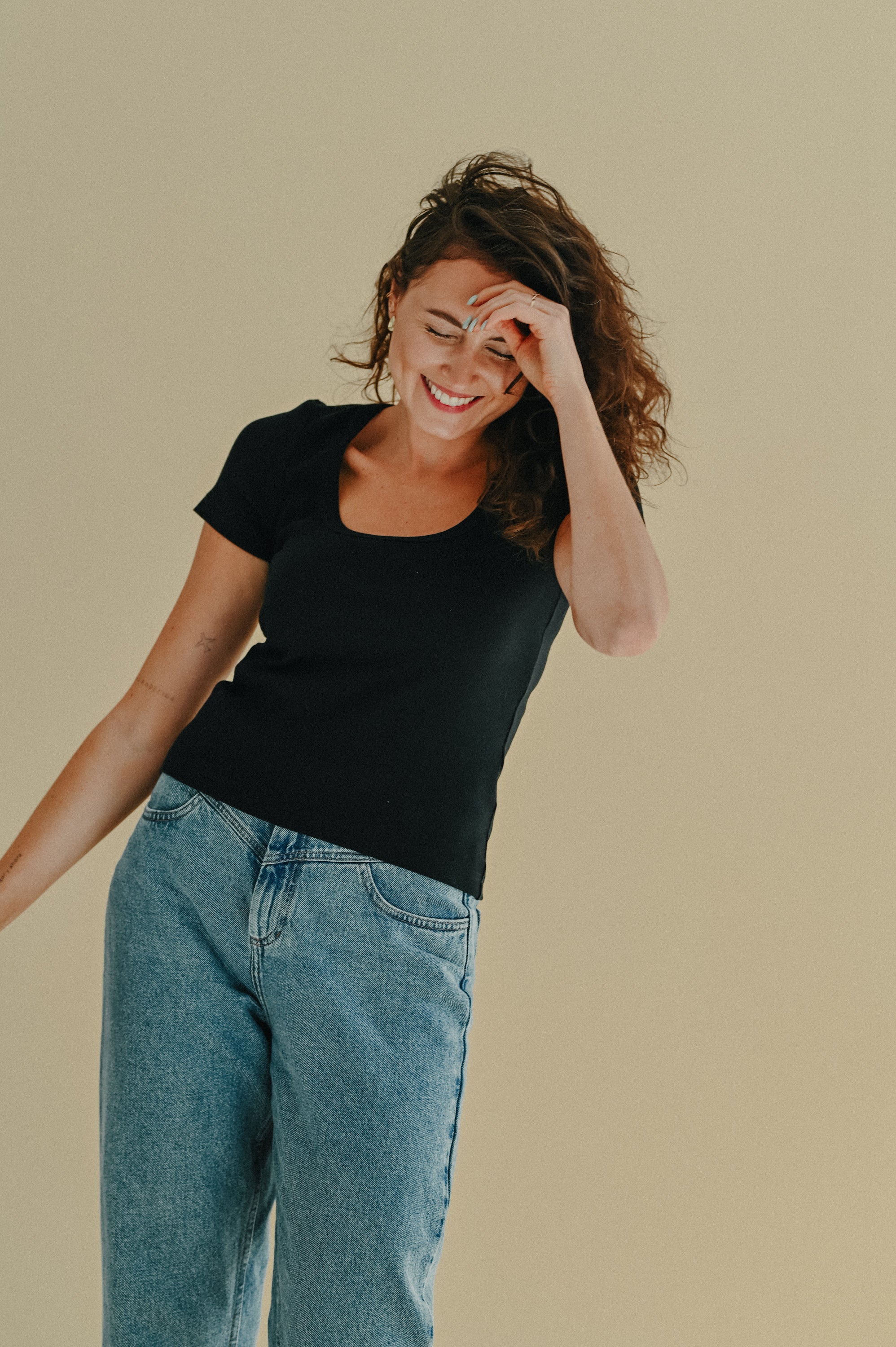 Bluzka ONTURIA NEGRA