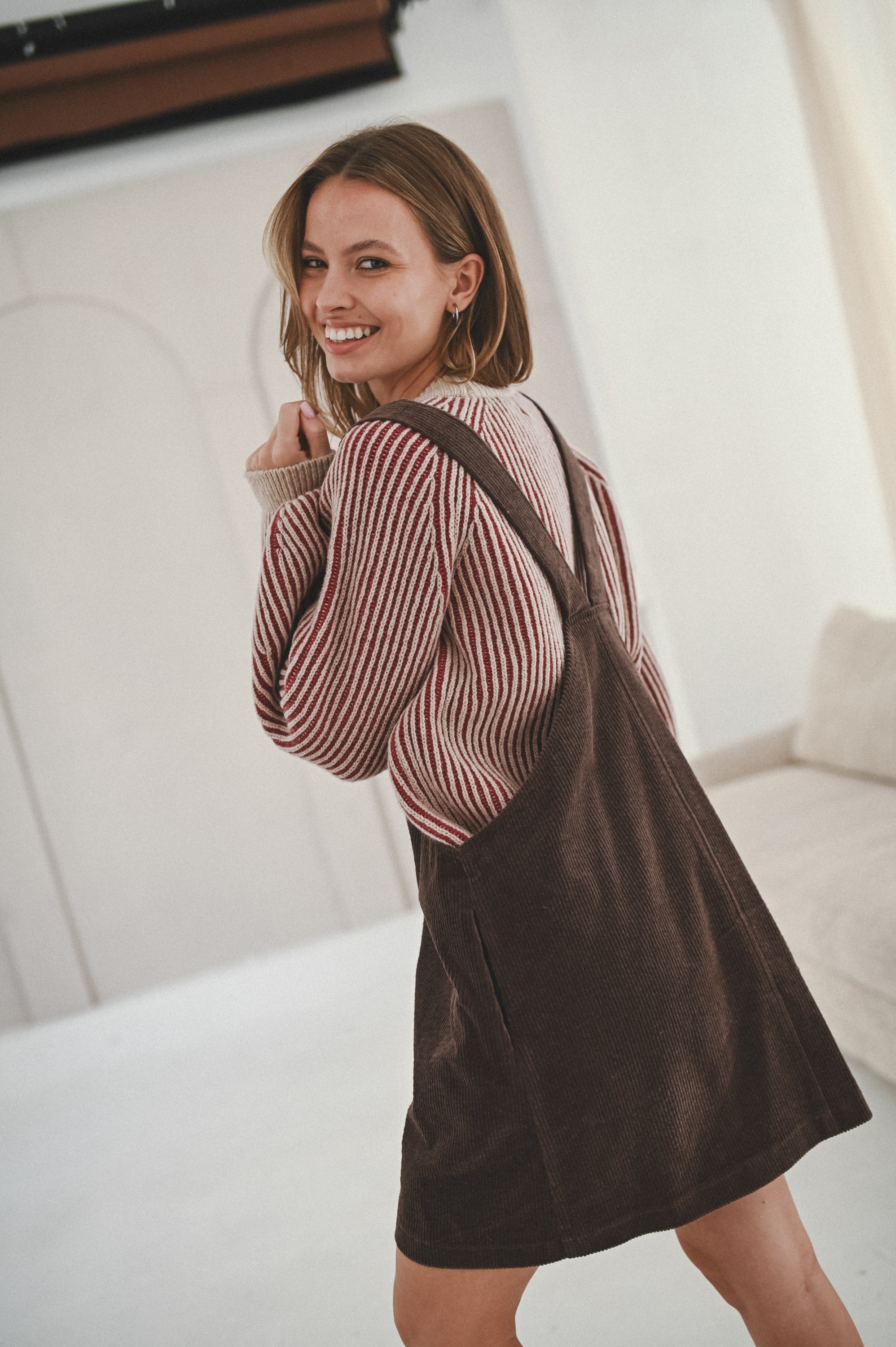 Sukienka JARDINERA CHOCO