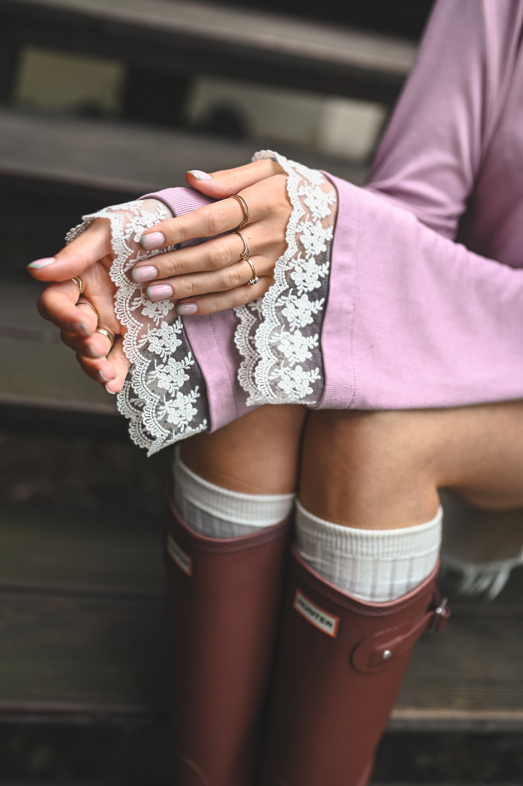 Sweterek PILAR PUNTILLA